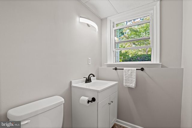 1247 S GLEBE RD, Montross, VA 22520