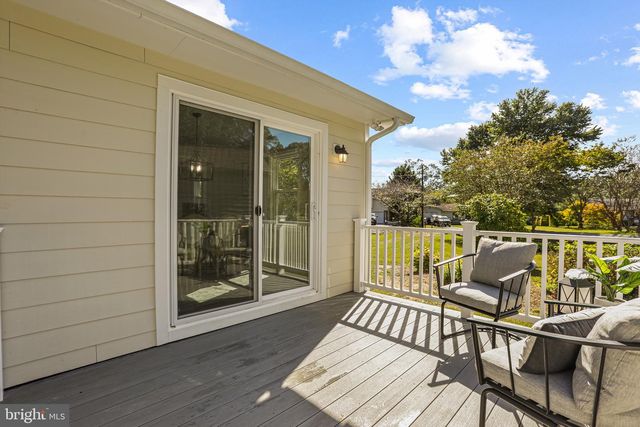 1247 S GLEBE RD, Montross, VA 22520