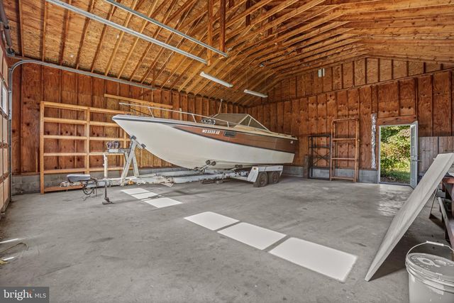 1247 S GLEBE RD, Montross, VA 22520