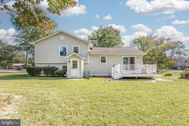 1247 S GLEBE RD, Montross, VA 22520