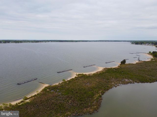 1247 S GLEBE RD, Montross, VA 22520