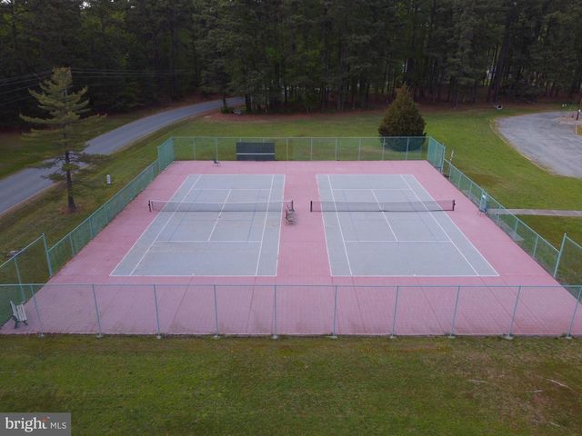 1247 S GLEBE RD, Montross, VA 22520