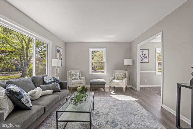 1247 S GLEBE RD, Montross, VA 22520