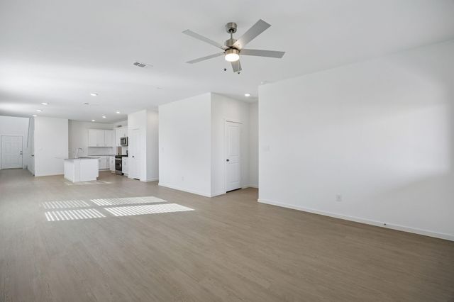 1014 Lost Wagon Drive, Montgomery, TX 77356