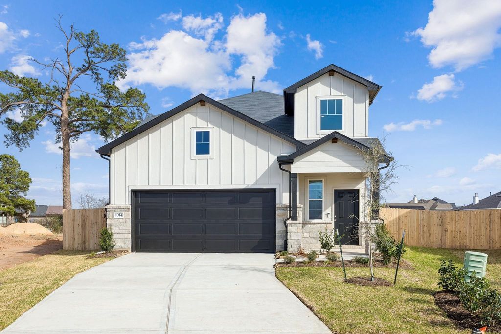 1014 Lost Wagon Drive, Montgomery, TX 77356