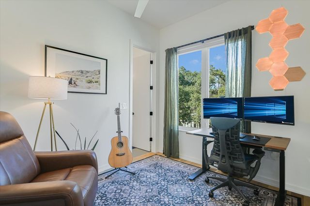 410 W Alpine RD 3, Austin, TX 78704