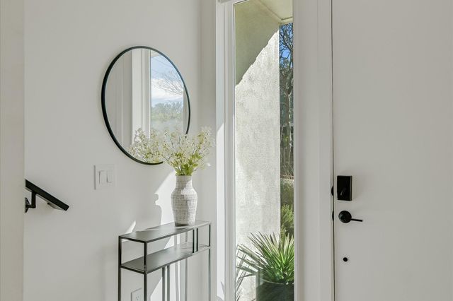 410 W Alpine RD 3, Austin, TX 78704