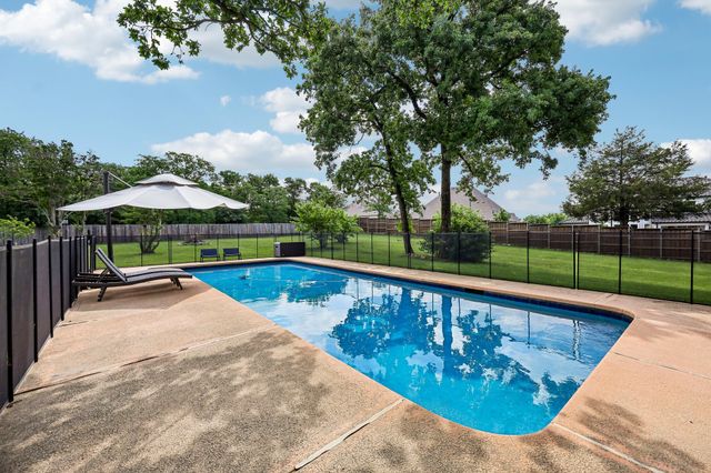 711 Bandit Trail, Keller, TX 76248