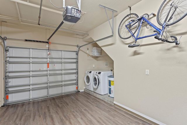 9817 MEADOW FIELD CIRCLE 9817, Tampa, FL 33626