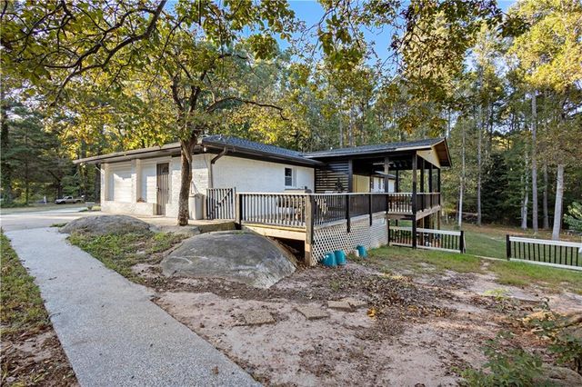 154 Dollar Mill Road SW, Atlanta, GA 30331