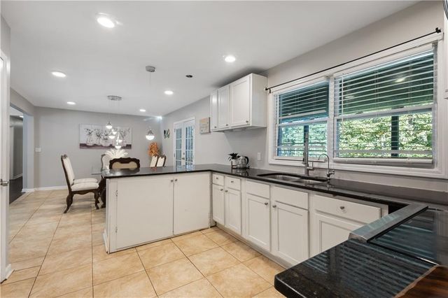 154 Dollar Mill Road SW, Atlanta, GA 30331