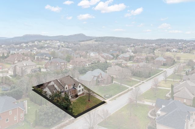 1806 Ivy Crest Dr, Brentwood, TN 37027