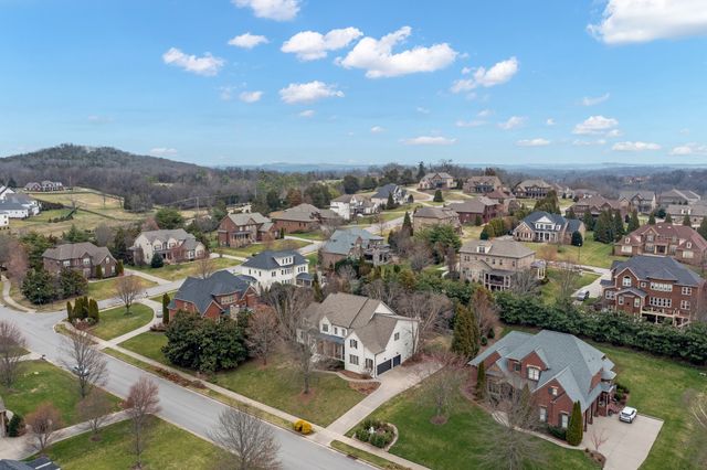 1806 Ivy Crest Dr, Brentwood, TN 37027