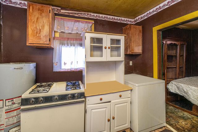 200 Fishburne Street, Charleston, SC 29403