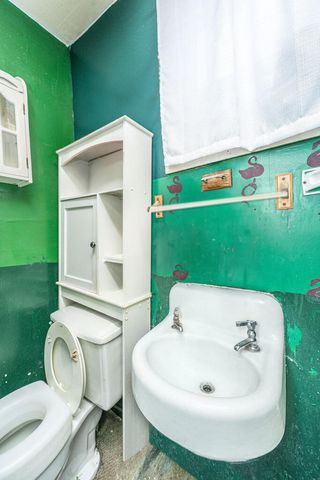 200 Fishburne Street, Charleston, SC 29403