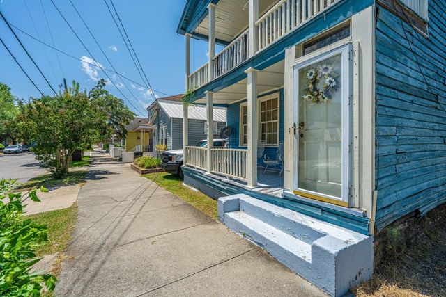 200 Fishburne Street, Charleston, SC 29403