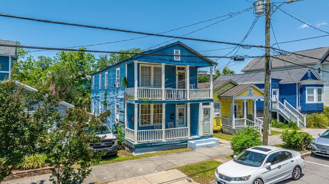 200 Fishburne Street, Charleston, SC 29403