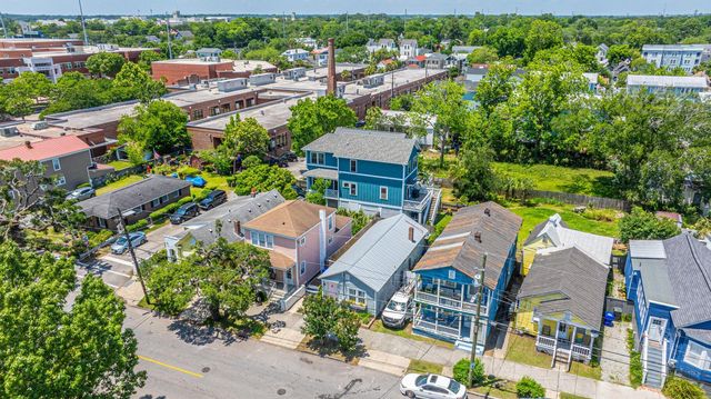 200 Fishburne Street, Charleston, SC 29403