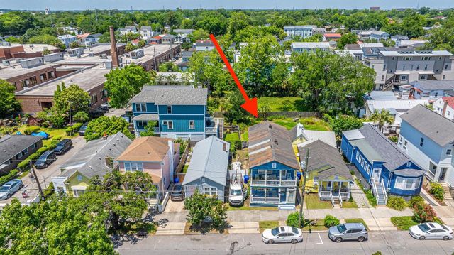 200 Fishburne Street, Charleston, SC 29403