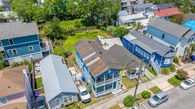 200 Fishburne Street, Charleston, SC 29403