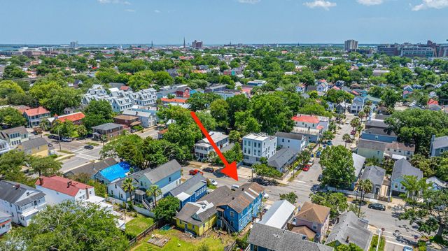 200 Fishburne Street, Charleston, SC 29403