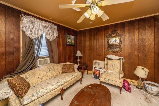 200 Fishburne Street, Charleston, SC 29403