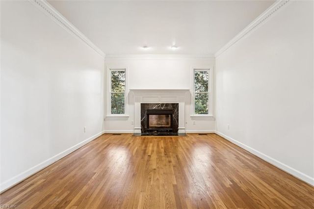 172 Point Heron DR, Newport News, VA 23606