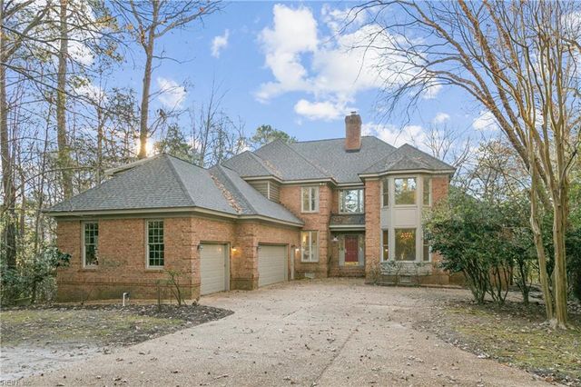 172 Point Heron DR, Newport News, VA 23606