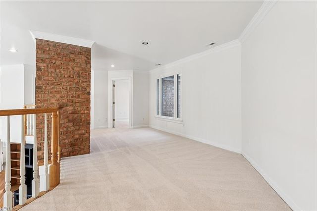 172 Point Heron DR, Newport News, VA 23606