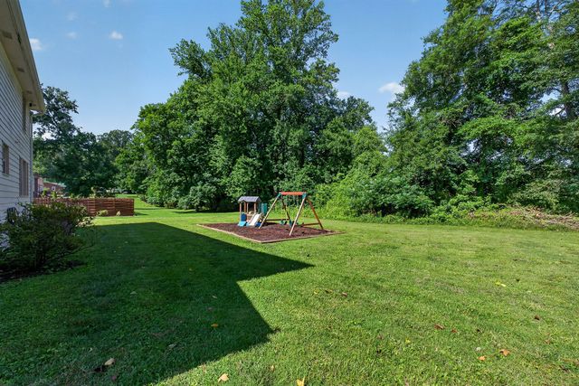 2749 New London Dr, Cookeville, TN 38506