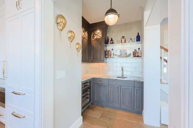 18 Strandway Way, West Harwich, MA 02671