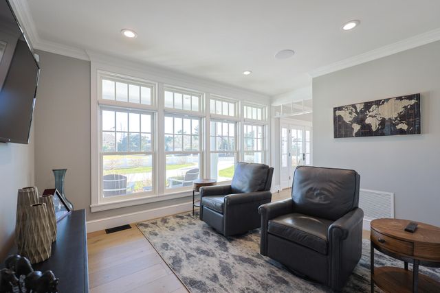 18 Strandway Way, West Harwich, MA 02671