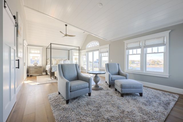 18 Strandway Way, West Harwich, MA 02671