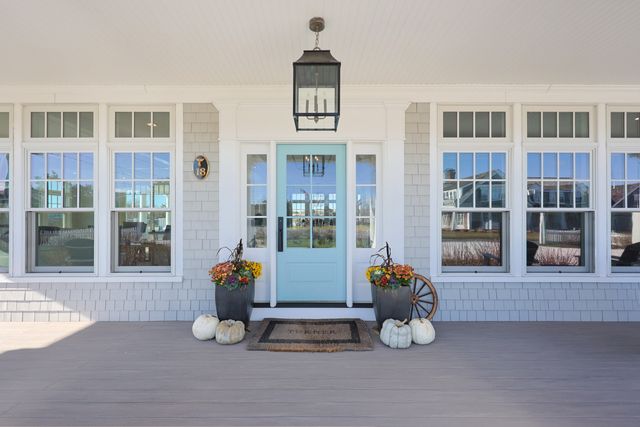 18 Strandway Way, West Harwich, MA 02671