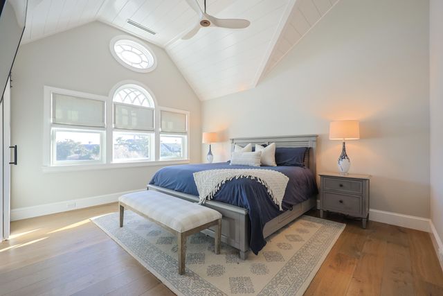 18 Strandway Way, West Harwich, MA 02671