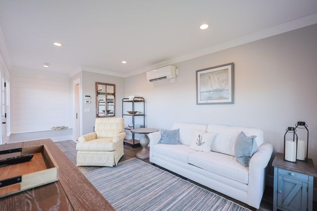 18 Strandway Way, West Harwich, MA 02671