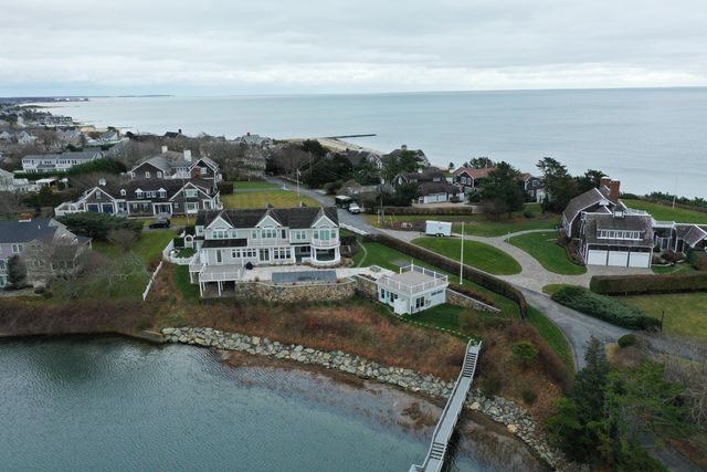 18 Strandway Way, West Harwich, MA 02671