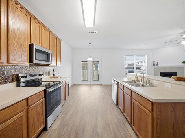 13264 Fencerow Road, Fort Worth, TX 76244