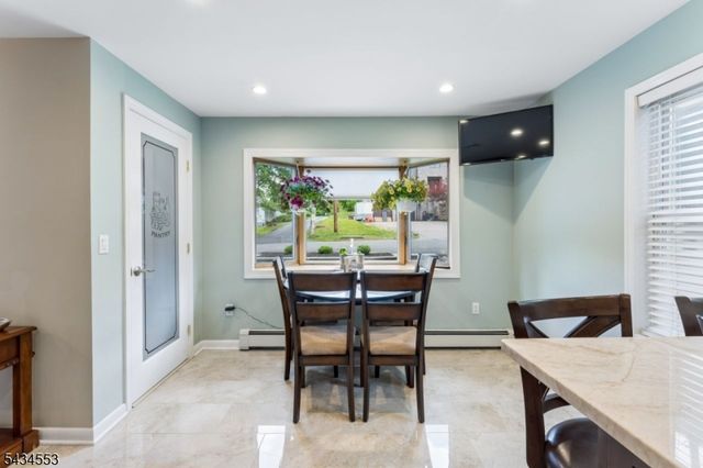 10 Church Ln, Montville Twp., NJ 07082