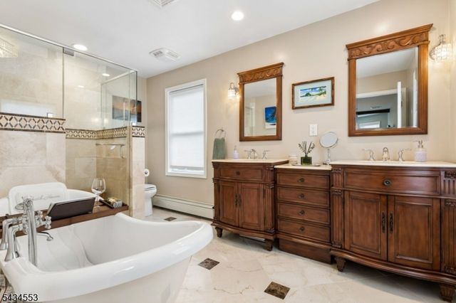 10 Church Ln, Montville Twp., NJ 07082