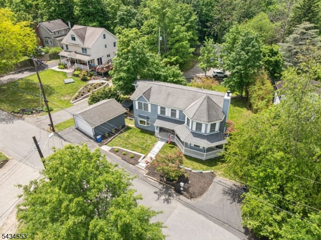 10 Church Ln, Montville Twp., NJ 07082