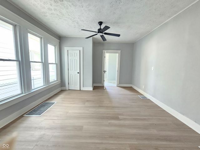 3526 N Capitol Avenue, Indianapolis, IN 46208