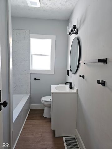 3526 N Capitol Avenue, Indianapolis, IN 46208