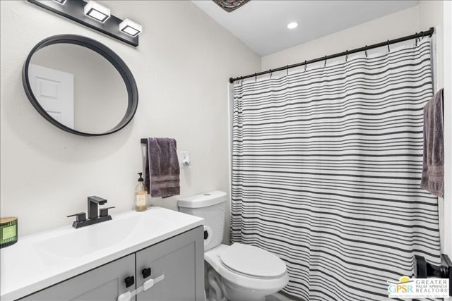 77300 Indiana Avenue, Palm Desert, CA 92211