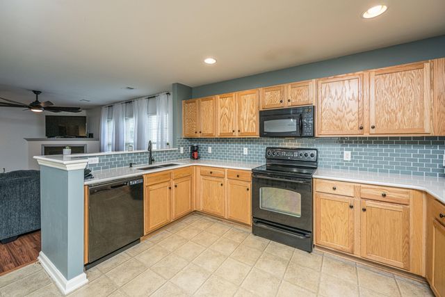 224 Myrtle Way, Summerville, SC 29483