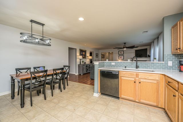 224 Myrtle Way, Summerville, SC 29483