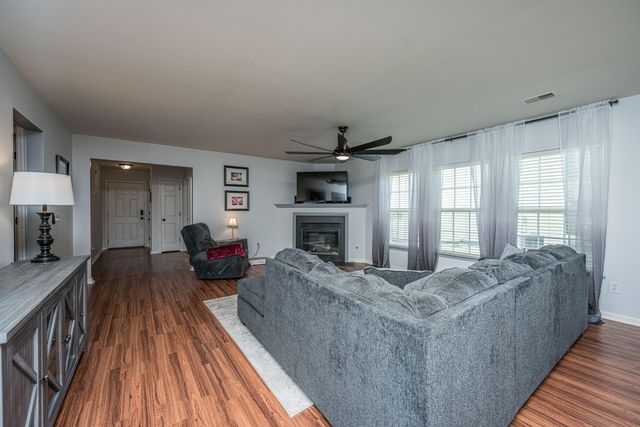 224 Myrtle Way, Summerville, SC 29483