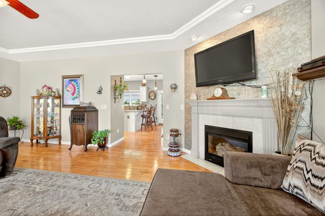 2918 Brookdale Drive, Central Point, OR 97502