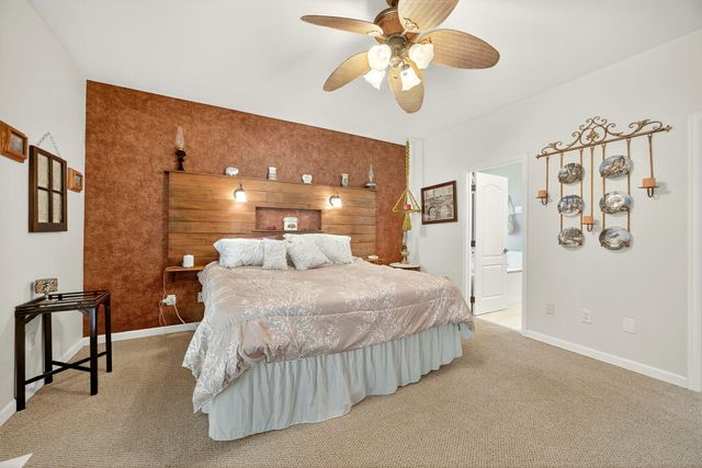 2918 Brookdale Drive, Central Point, OR 97502