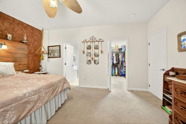 2918 Brookdale Drive, Central Point, OR 97502